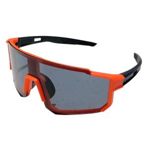 lunettes de sport modernes